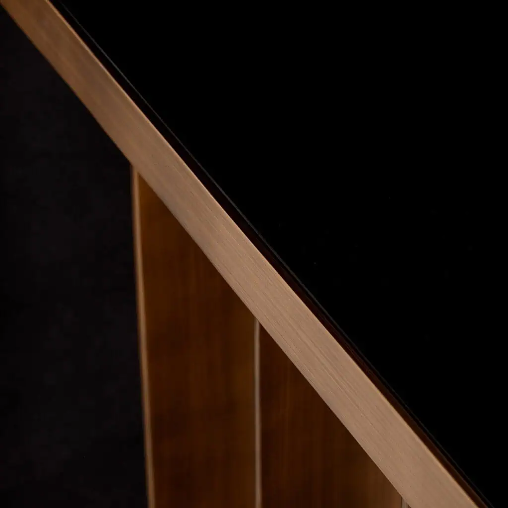 - Wandtafel Locarno (Brushed Gold)