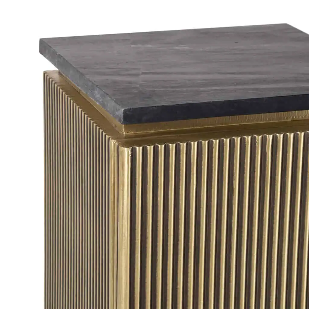 - Pilaar Ironville gold
