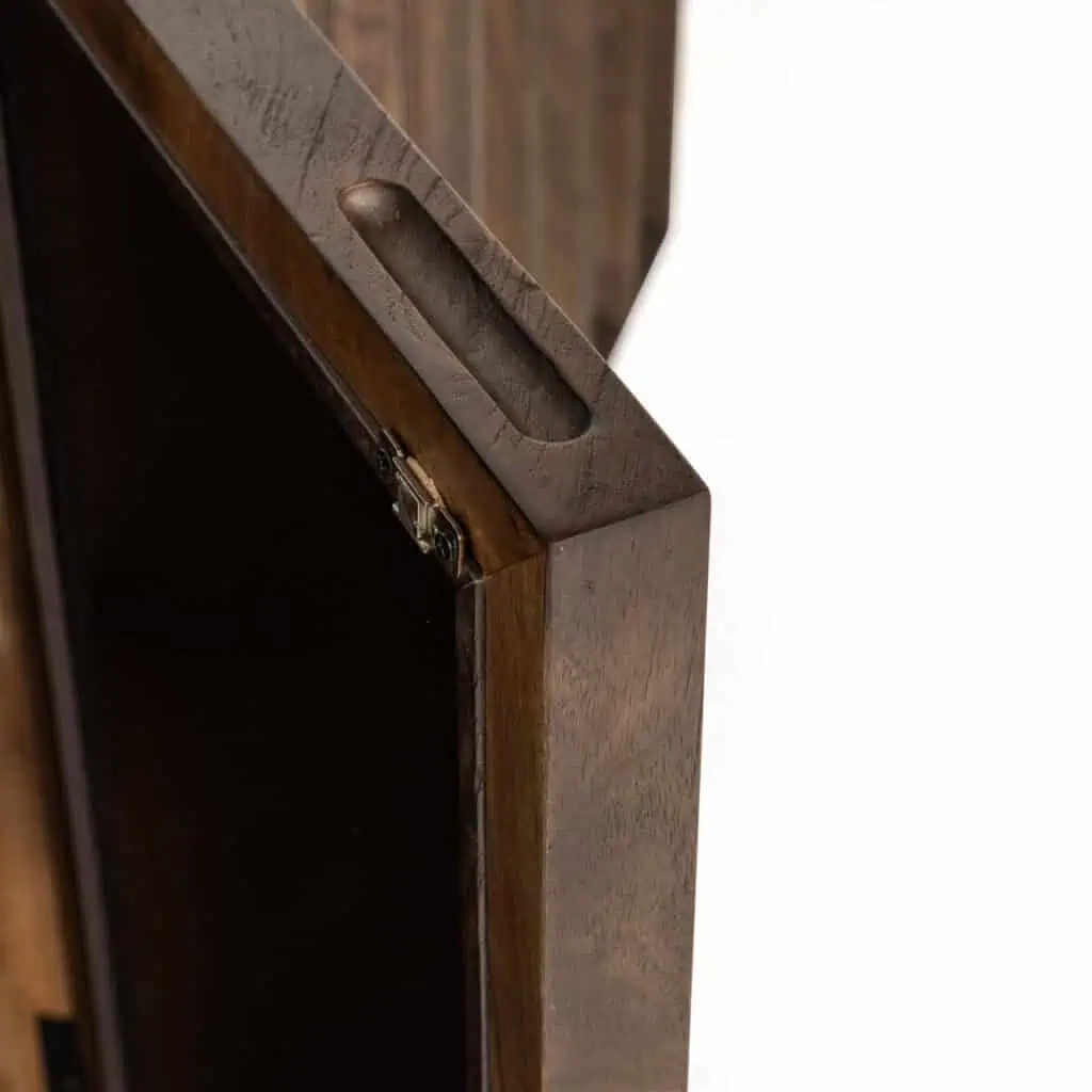 - Dressoir Bryant brown