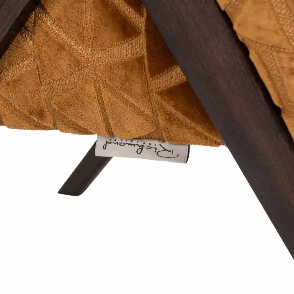 - Lounge stoel Mia old gold triangle