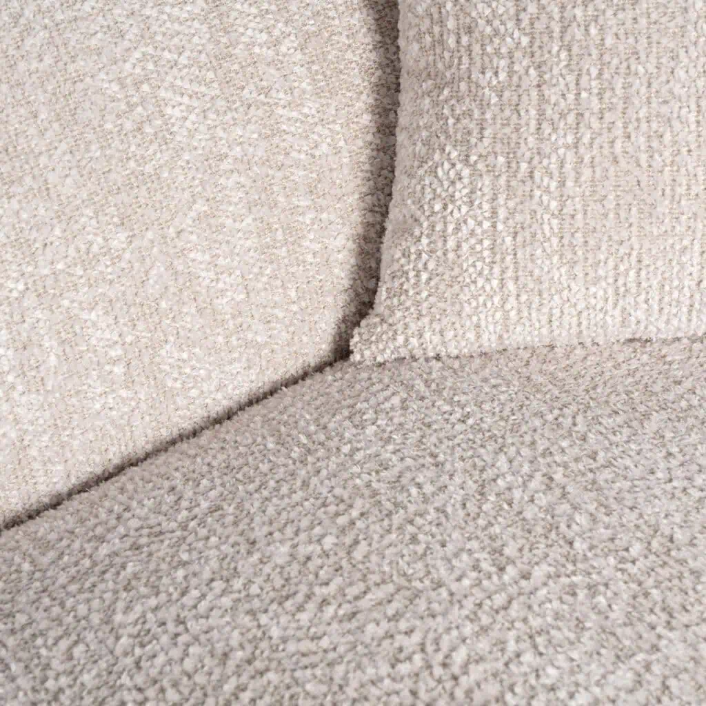 - Bank Armand lovely cream