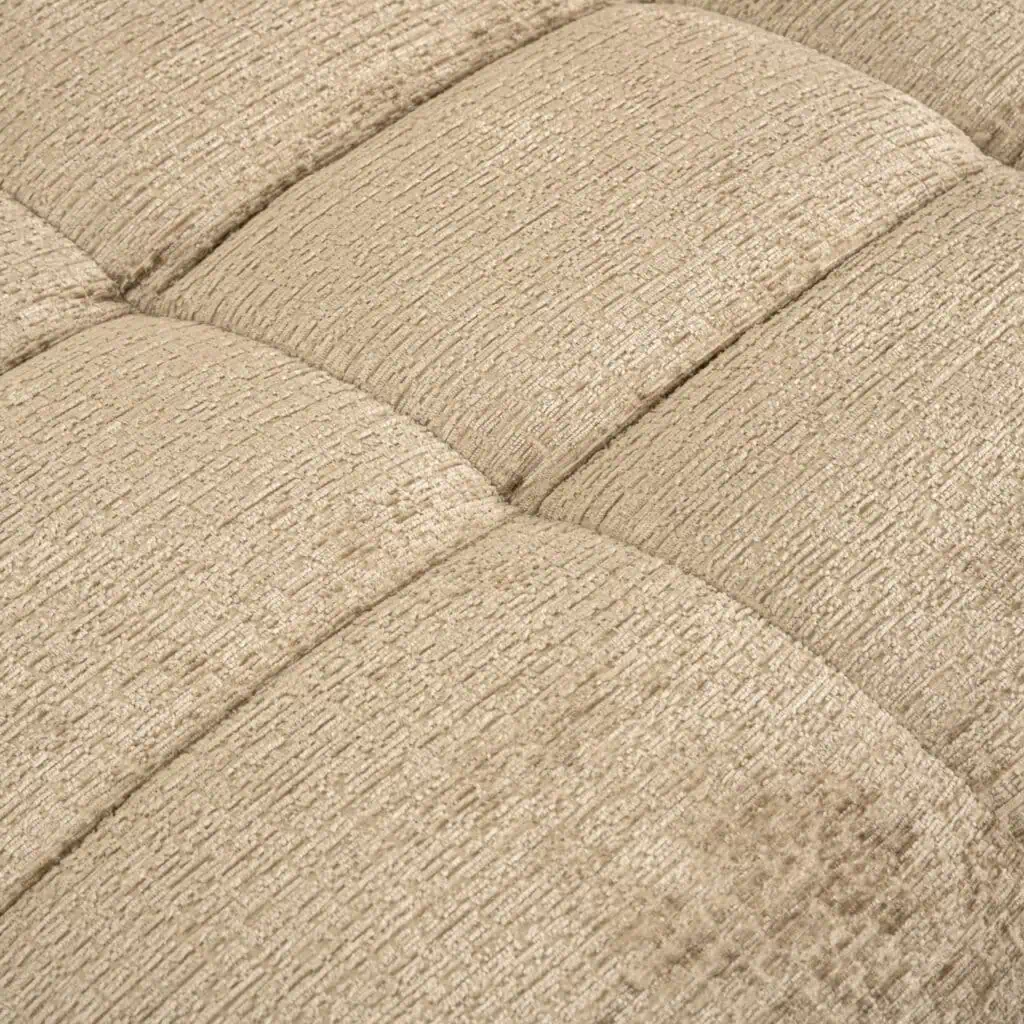 - Bank Merrol desert fusion lounge left