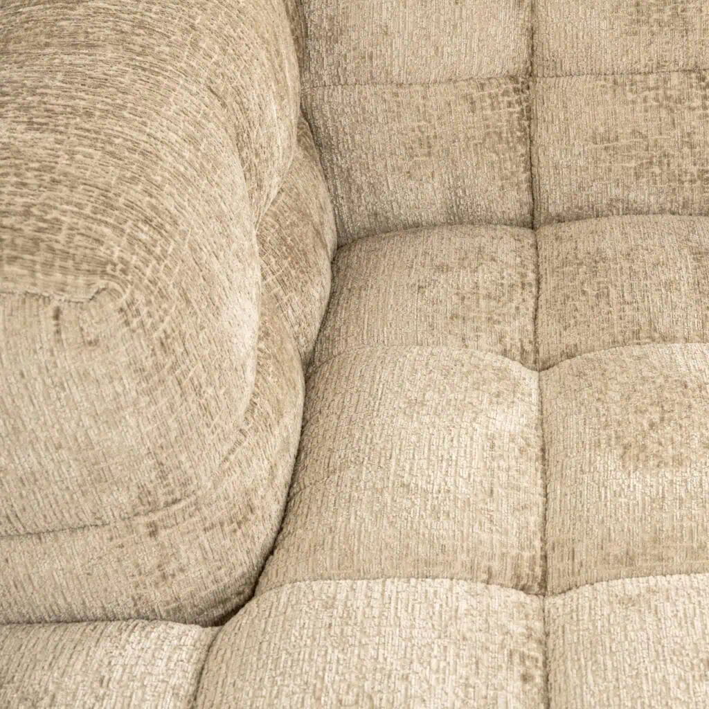 - Bank Merrol desert fusion lounge left