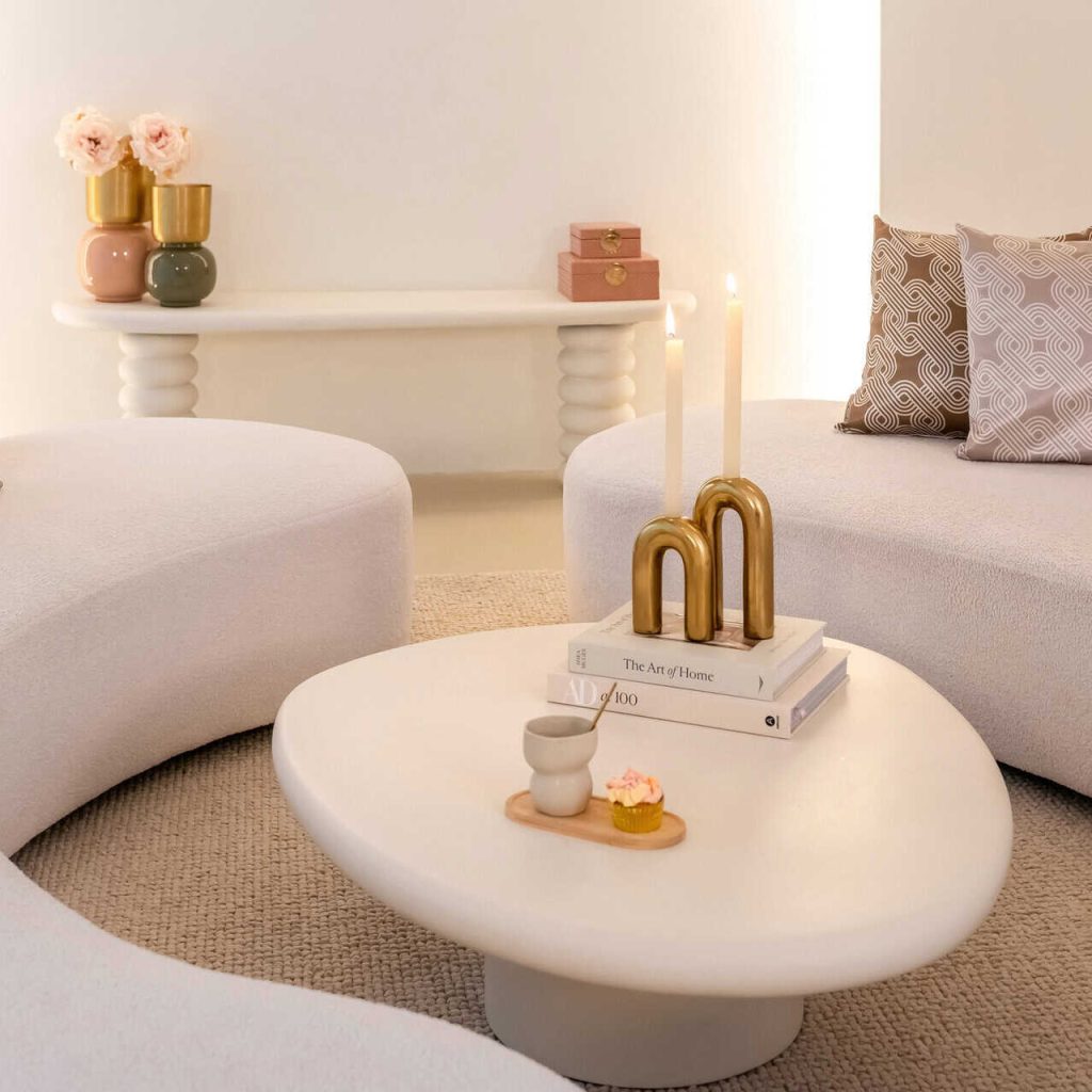 - Vaas Calla brushed gold