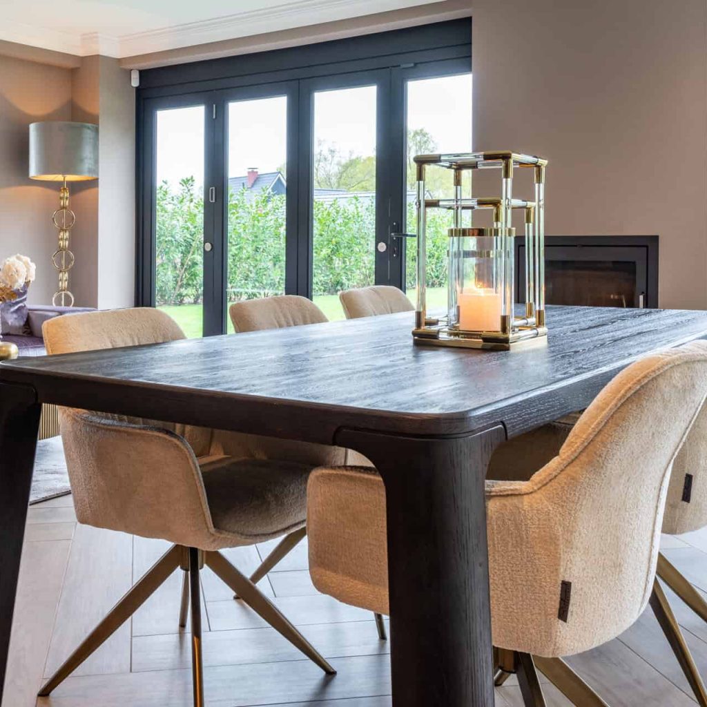 - Eetkamerstoel Aline FR white chenille swivel fire retardant