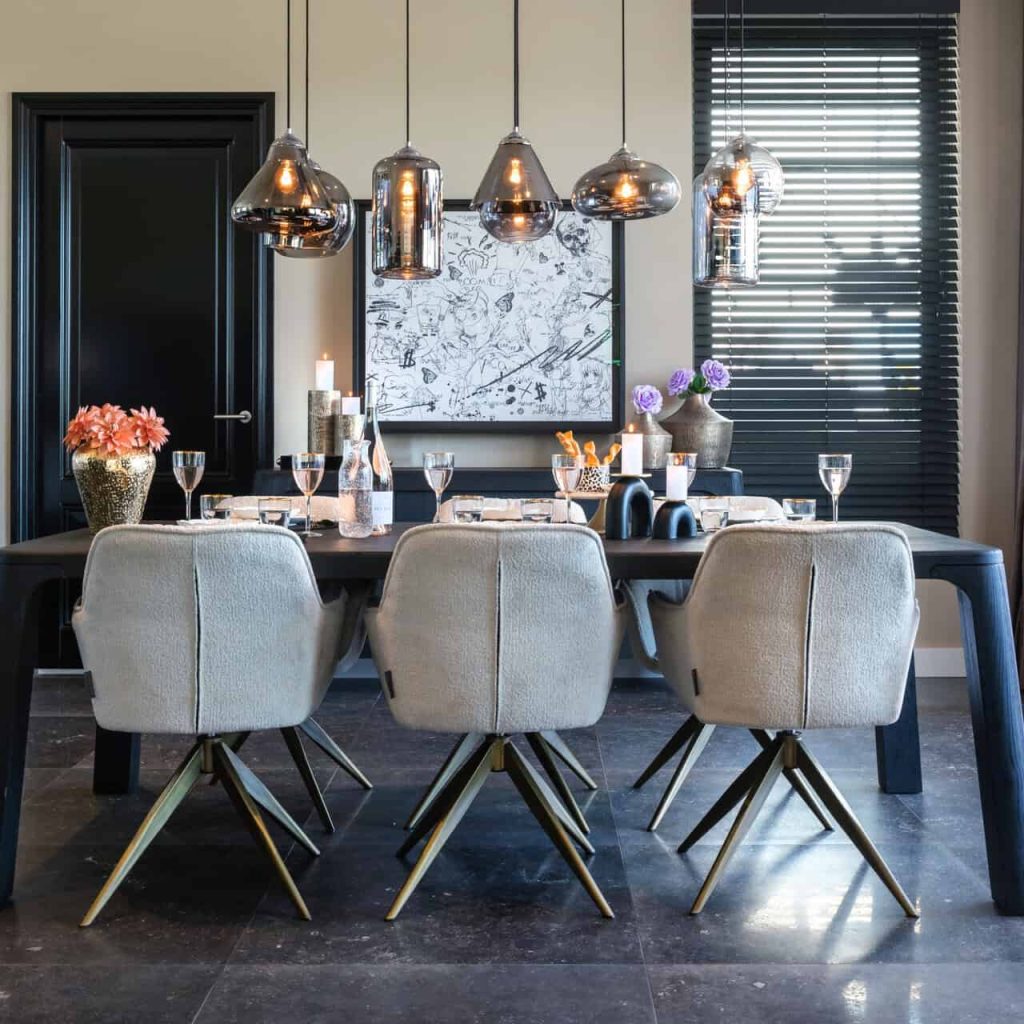 7734-s4553_fr_white_chenille-setting_3-setting