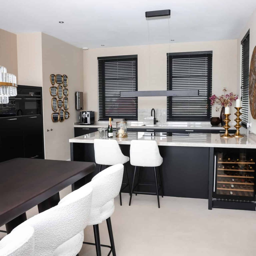 - Counterstoel Brooke white unicorn (Set of 2)