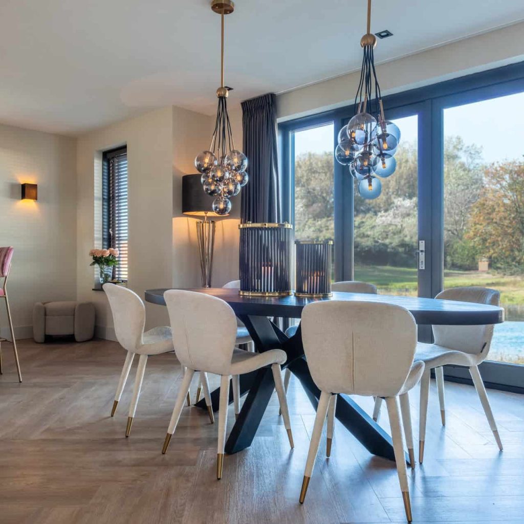 s4543_fr_white_chenille-6045-9840-wl-0100-wl-0101-hl-0106-lb-0116-s4550_sand_furry-s4523_blush_velvet-hl-0118-setting_3-setting