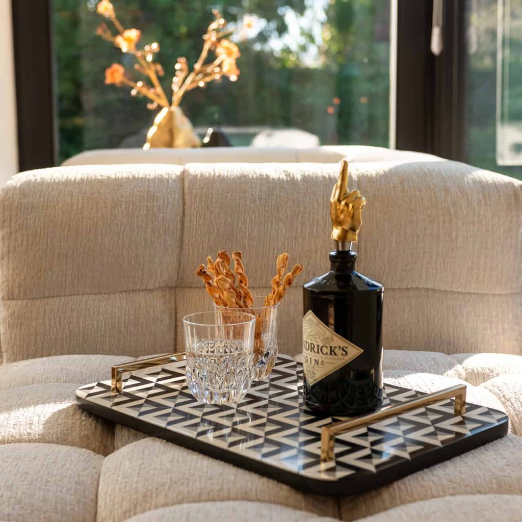 - Dienblad Birte black/white