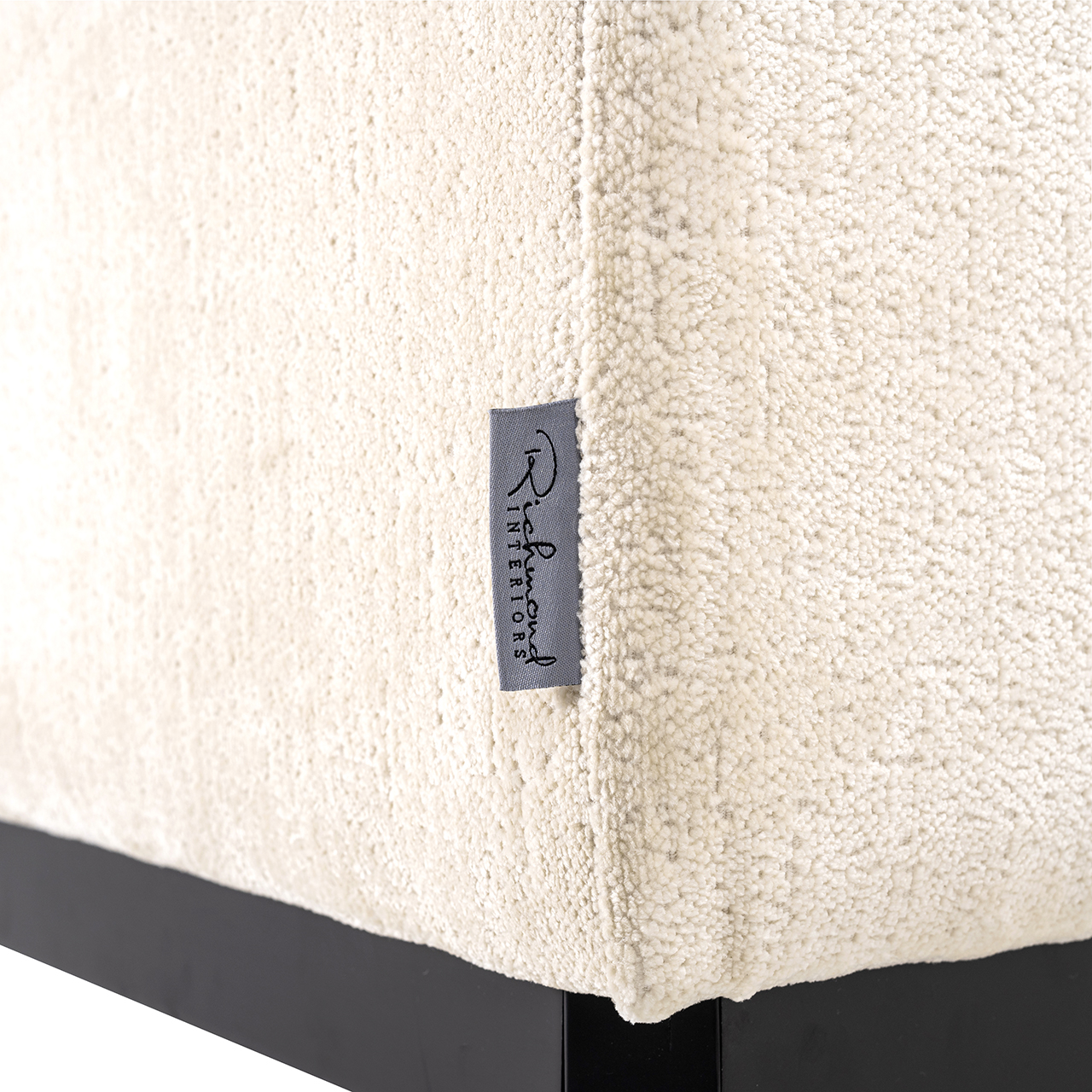 Bank Beaudy white chenille fire retardant (FR-Bergen 900 white chenille)